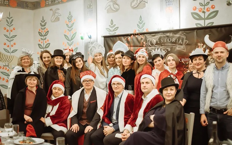 Тимбилдинг-активности на корпоративе на Новый год в Сургуте