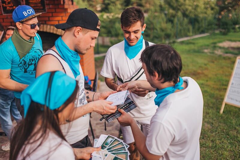 Как отметить майские праздники на природе в generalCities.Сургуте — идеи отдыха, квесты и сценарии