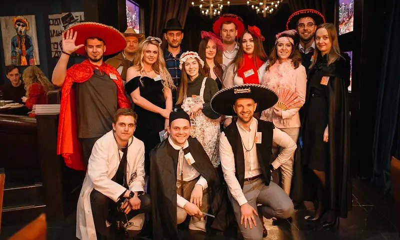 Корпоратив на Новый год 2026 в Сургуте — как развлечь коллег, не нарушив трудовой кодекс