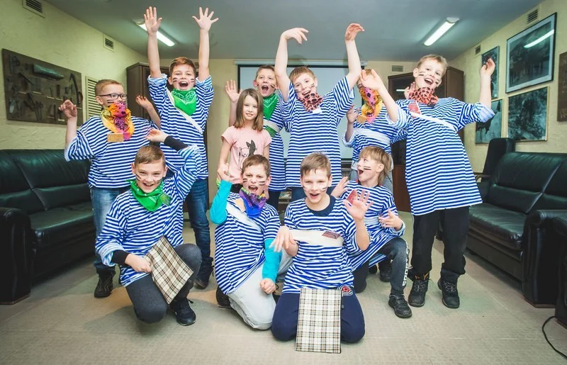 Quest for a teenager in generalCities.Сургуте.